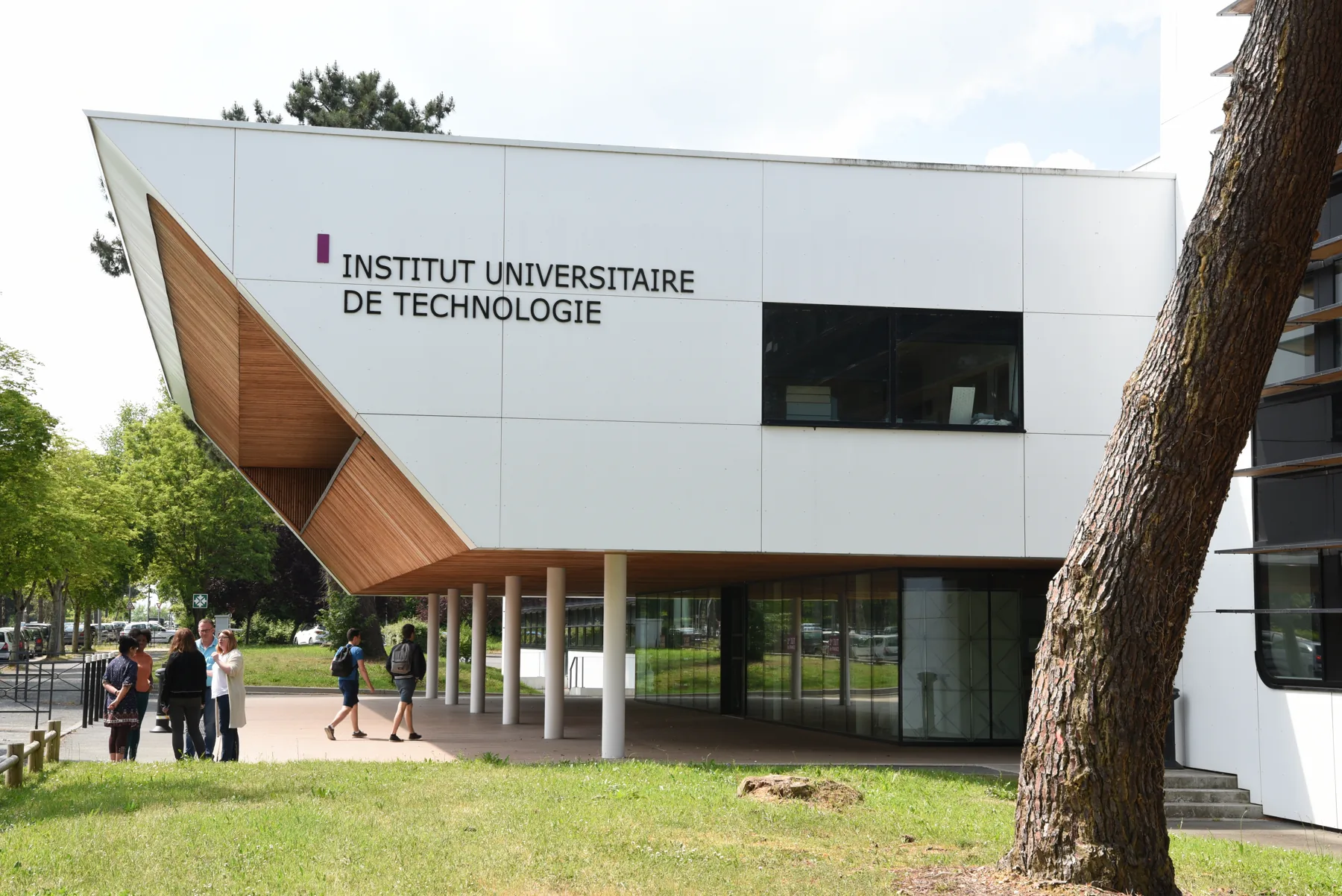 Bâtiment de l’Institut universitaire de technologie d’Angers-Cholet